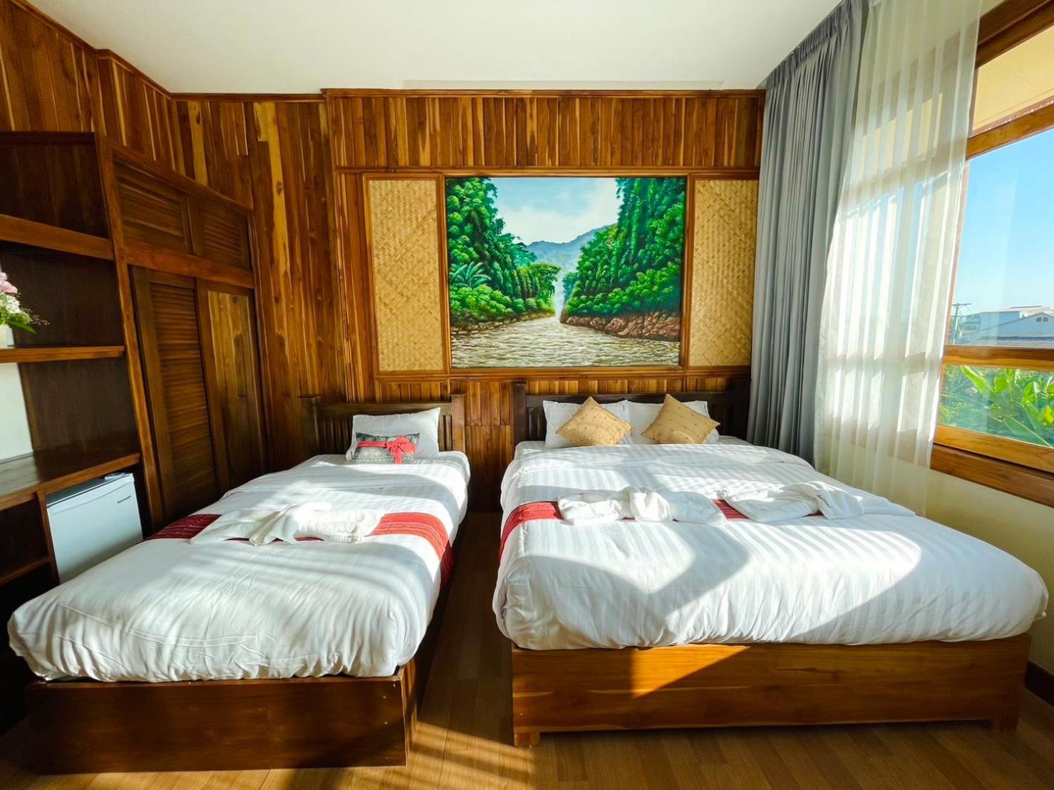 Kum-Chan House Hotel ナーン エクステリア 写真