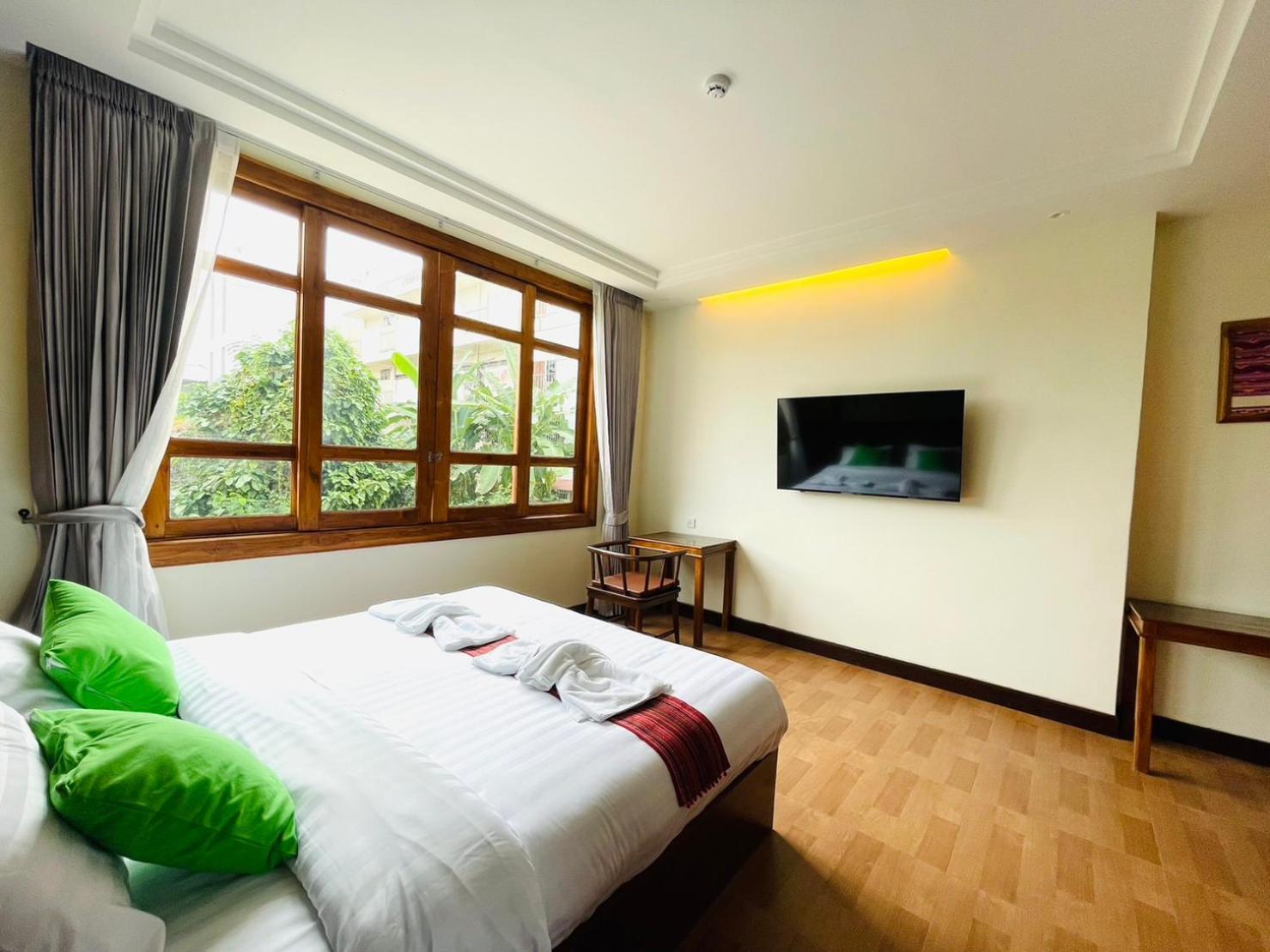 Kum-Chan House Hotel ナーン エクステリア 写真